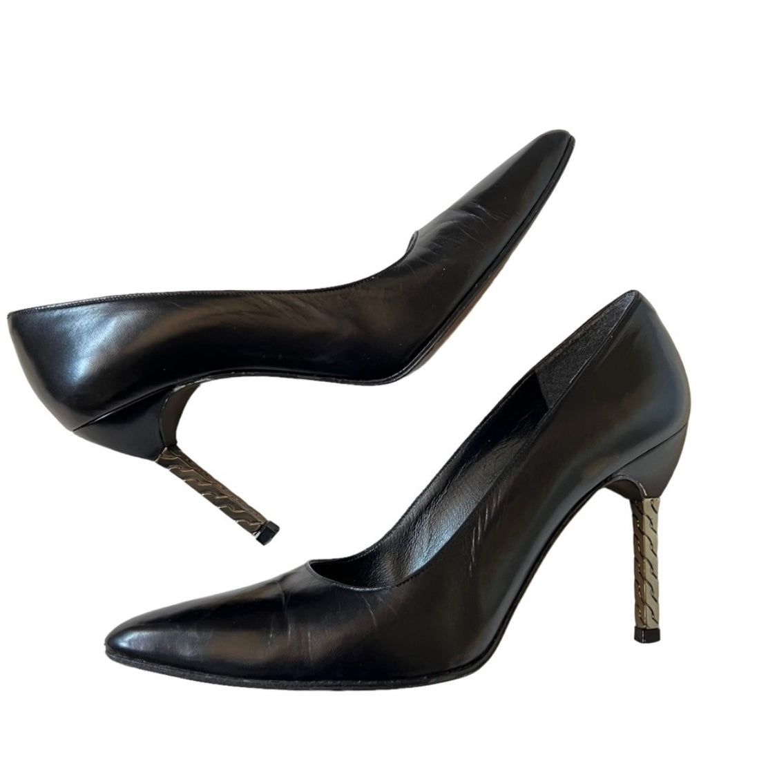 Stuart Weitzman Desiree Pump